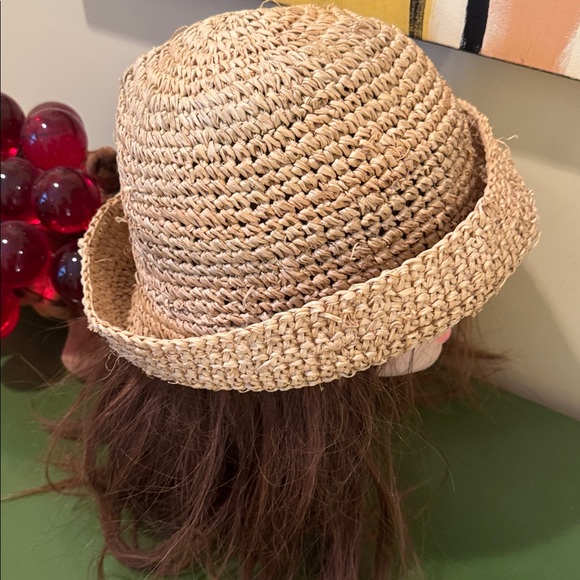 August Accessories tan straw hat - Picture 3 of 6
